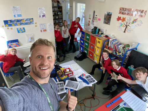 44331321-8E1E-4D1A-B7ED-72268C98D2AD